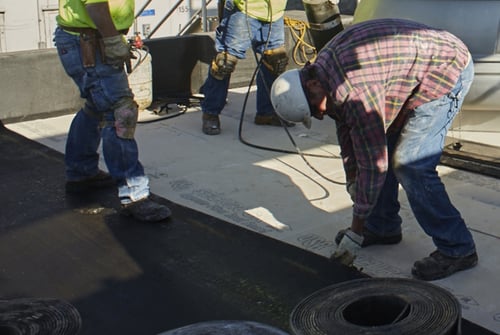 Commercial roof warranties_contractor install